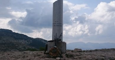 Sui sentieri della Grande Guerra Sui sentieri della Grande Guerra
